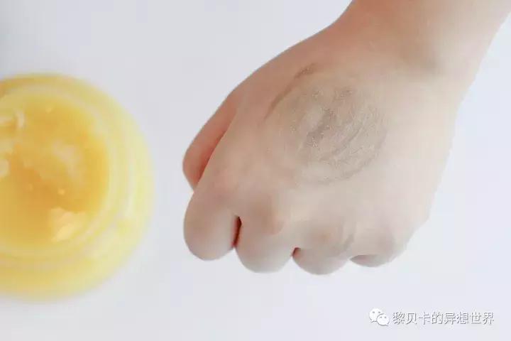长痘过敏,换季皮肤长痘怎么办用什么药膏