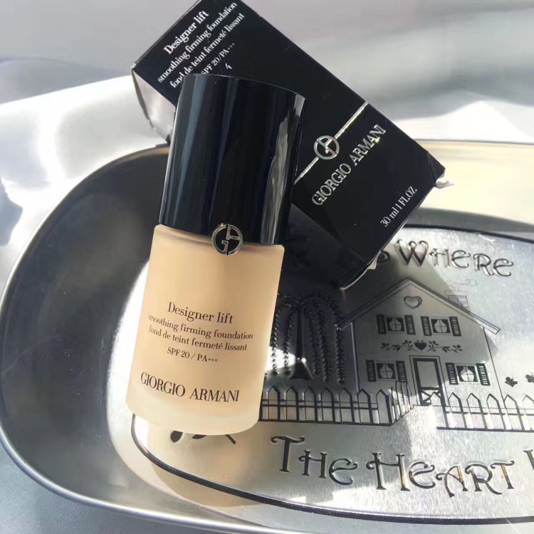 dw粉底液和兰蔻持妆粉底液,DW粉底液阿玛尼红标