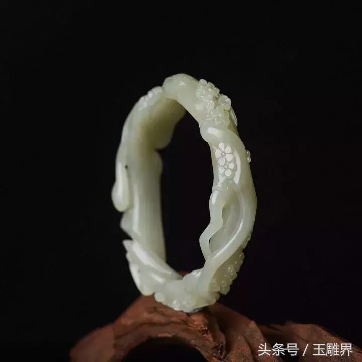 和田玉与岫玉鉴别方法,非专业人士怎样区分岫玉和和田玉