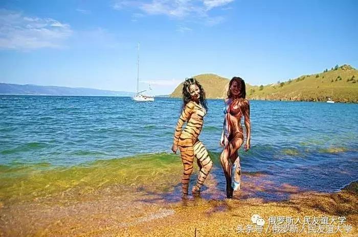 俄罗斯的秋天视频,俄罗斯的深秋美景