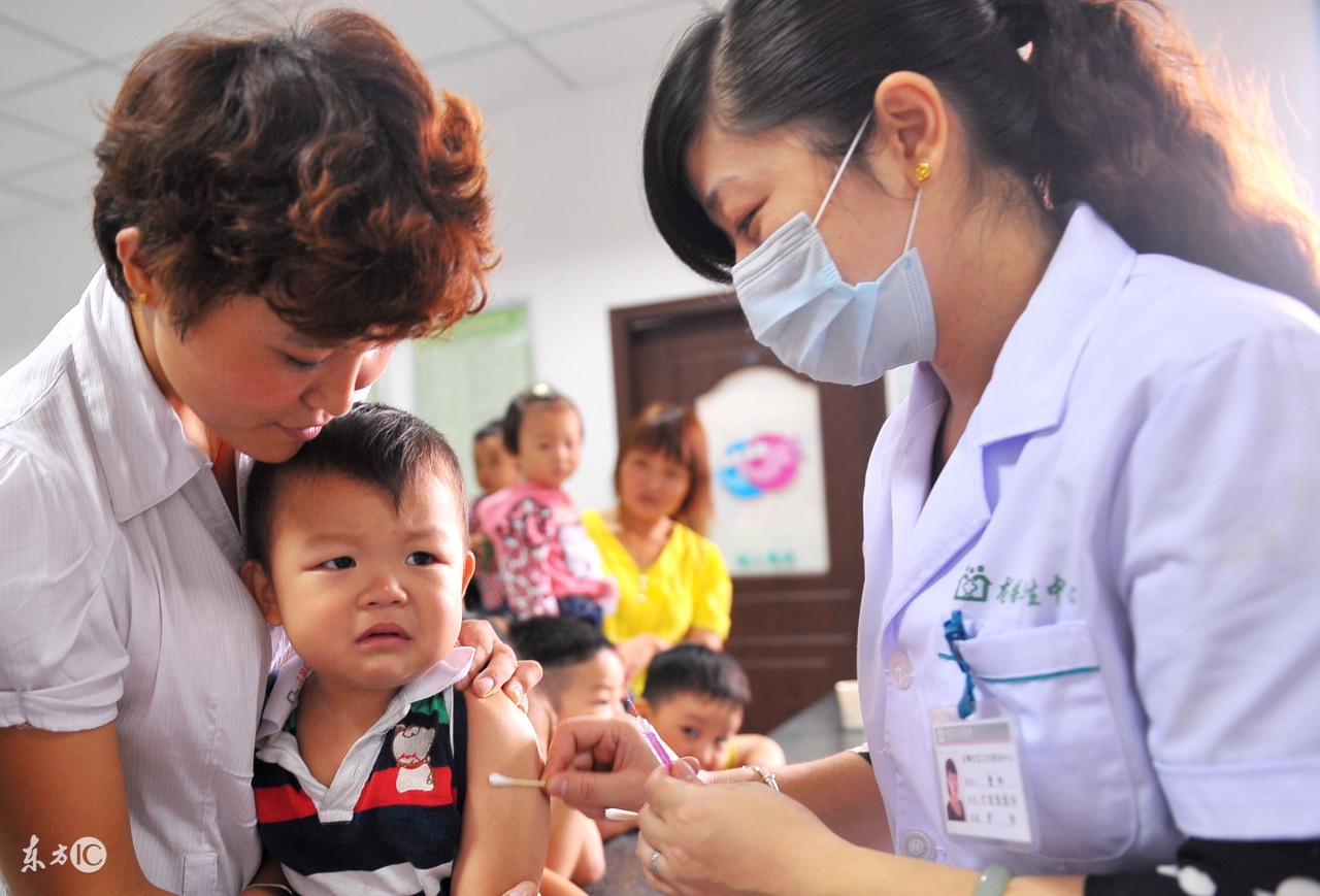 秋冬孩子特别咳,孩子秋冬季节总是咳嗽