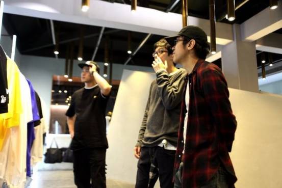陈冠希在三里屯的潮牌店,陈冠希的东京店铺