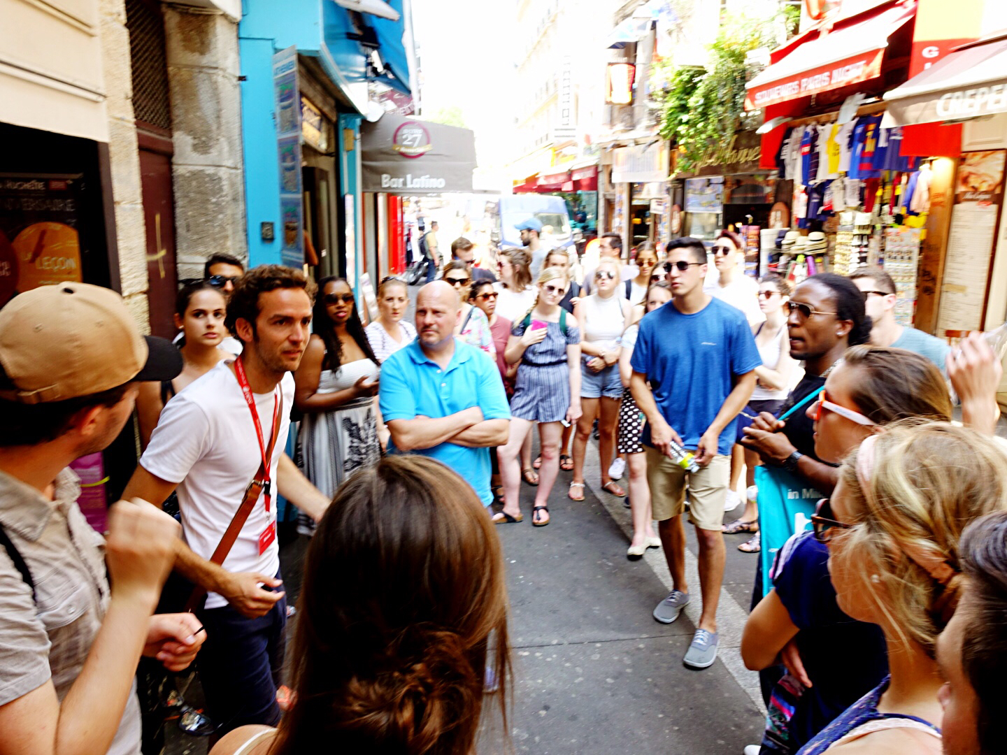 欧洲跟团游导游有什么套路 (欧洲导游收入)