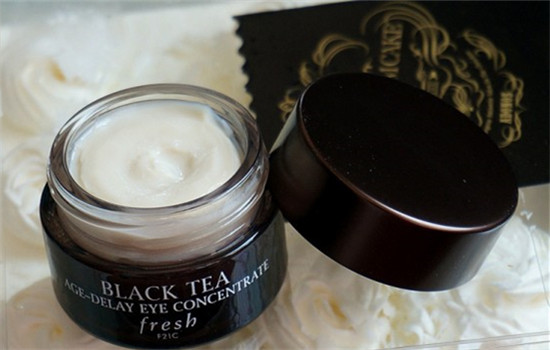 涂最贵的眼霜熬最晚的夜表情包,涂最贵的眼霜熬最晚的夜下一句