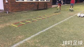 足球基本功训练10个绝佳步法,7周岁男孩平衡协调性步伐训练