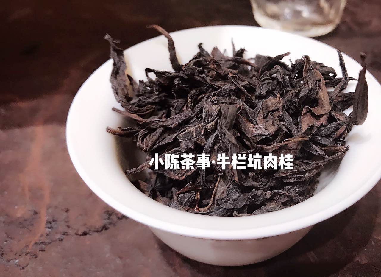 如何判断岩茶的好坏,怎么看岩茶是否焙透