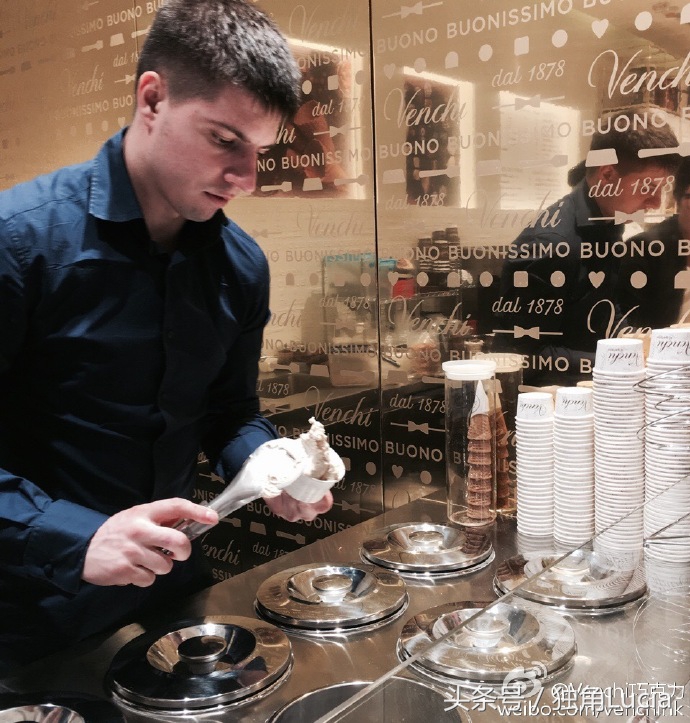 你吃过Baci芭喜和Venchi吗？这才是意大利巧克力的正确打开方式