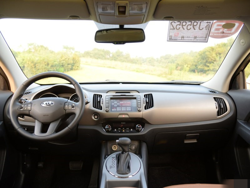 知道为什么路上那么多这款车吗？光看这颜值就都不用说了