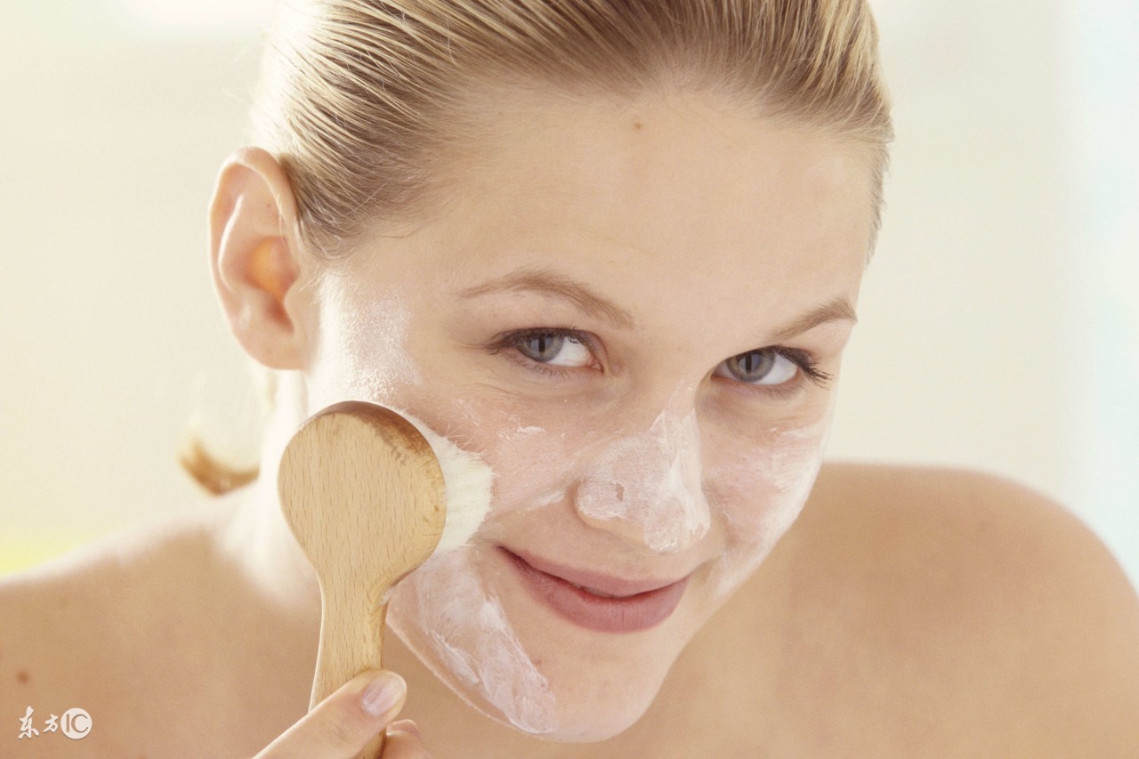 改善脸上小毛孔小颗粒,改善脸上粉刺