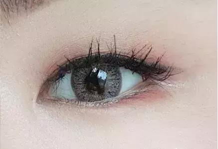 单眼皮厚眼皮推荐的眼影,适合单眼皮的大牌眼影