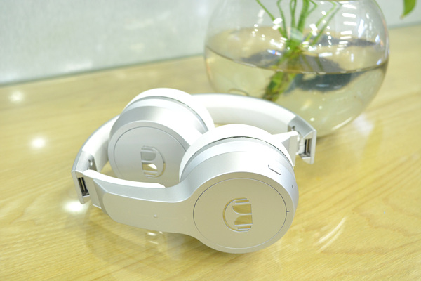 魔声夹耳式蓝牙耳机测评,超好听音质音乐蓝牙耳机