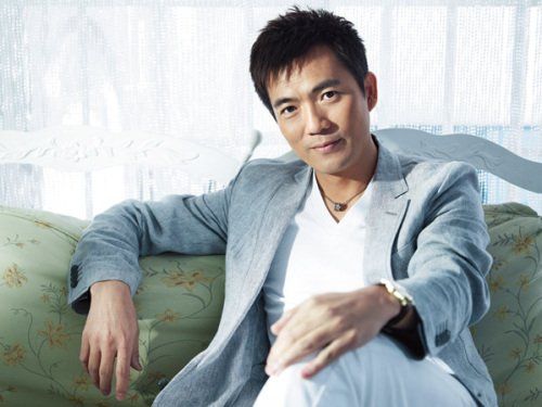 国内足球解说排名一览表,国内最好的足球解说排名一览表