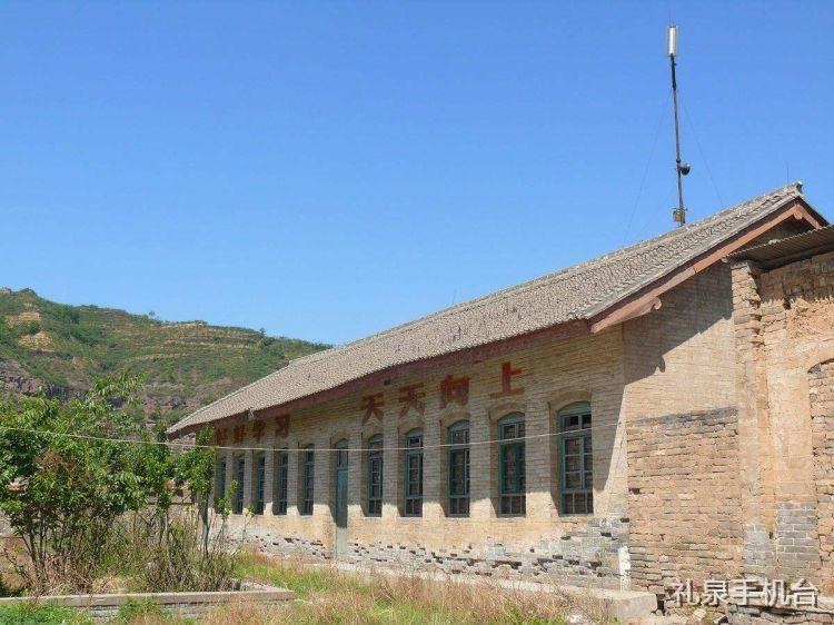 鍋囦袱浠剁孩鑹茬緤姣涜～,绾㈣壊缇婃瘺琛儏渚ｆ