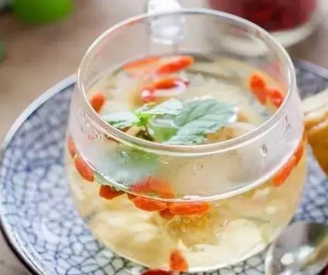 和保温杯组CP的枸杞被老外疯狂打call!还卖到了1000美金!