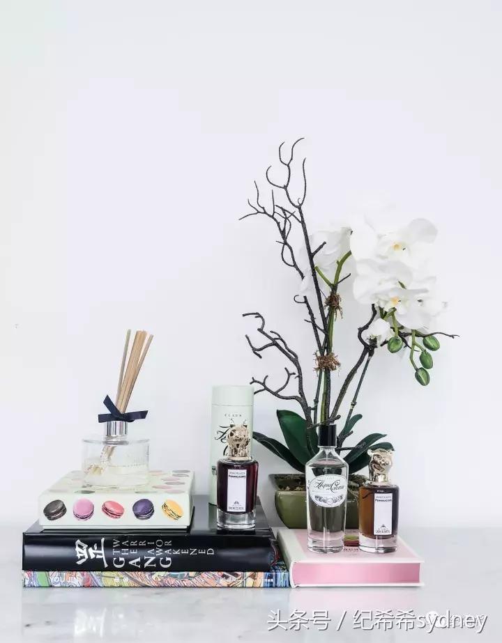 欧美风的眼影腮红口红推荐,彩妆秋冬必备眼影口红推荐