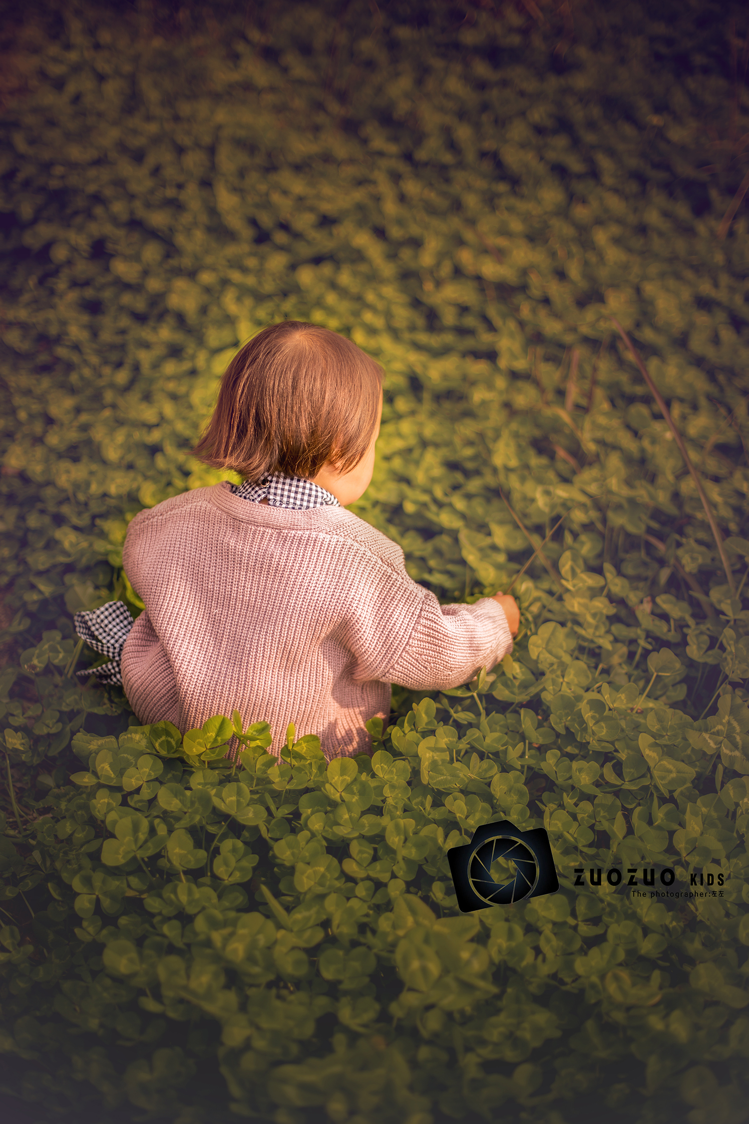 儿童花海拍照姿势大全,古装儿童拍照姿势大全