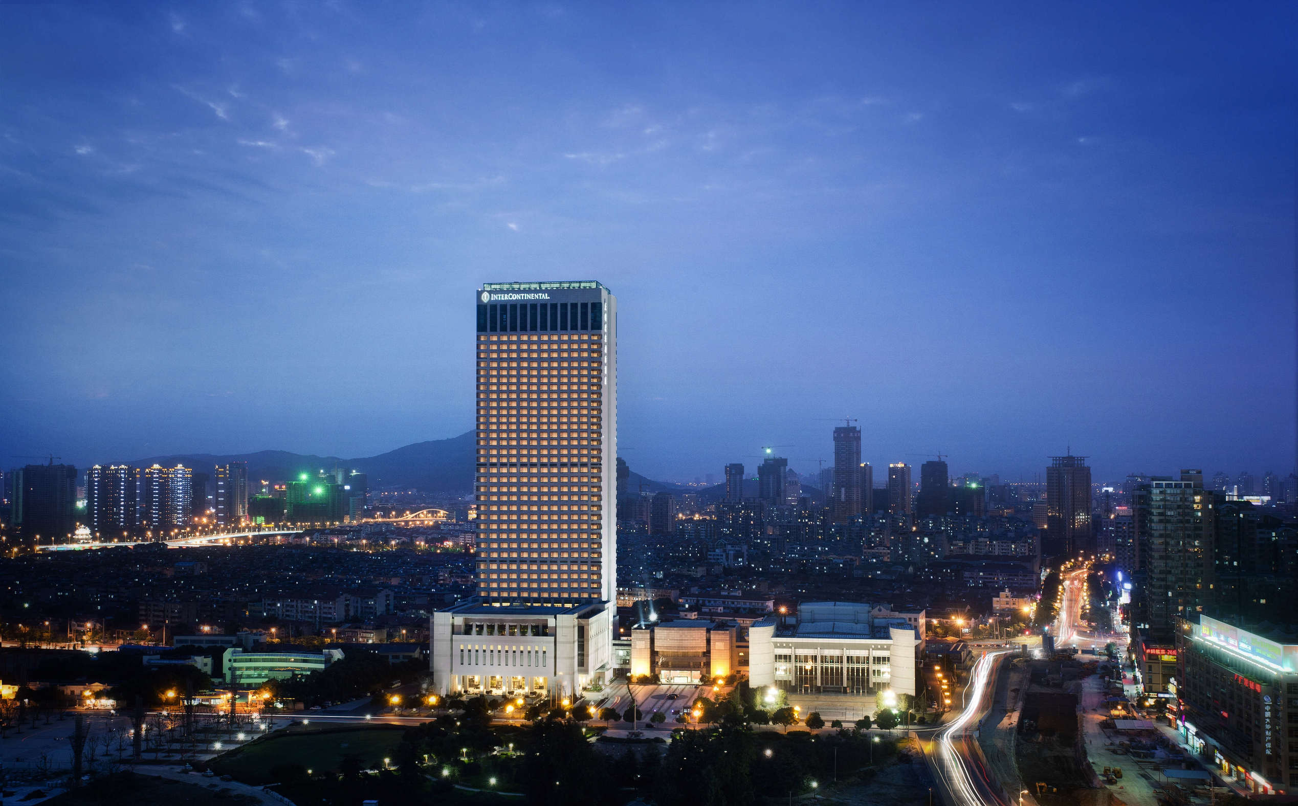 无锡君来洲际公寓,无锡梁溪区君来洲际