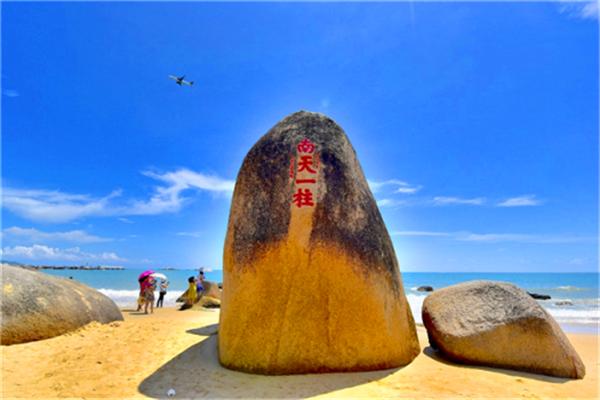 三亚看海美食攻略最值得去的地方,去三亚看海必打卡