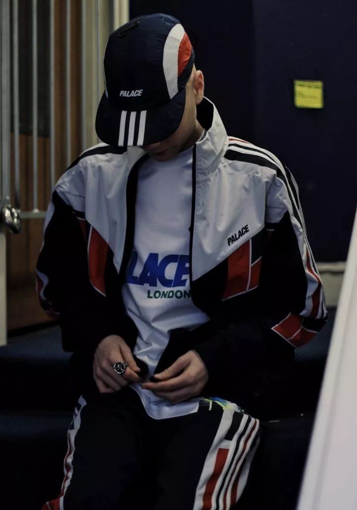 来看看高中时期的校服吧,来看看高中的校服