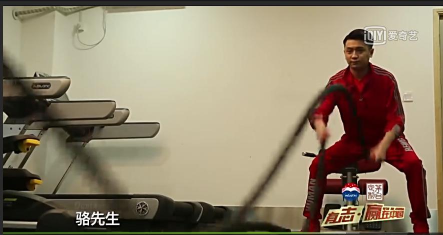 他掠夺投资者数十亿的资产，全身而退后竟还在创业节目上大谈情怀