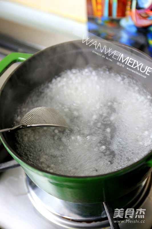 杨枝甘露与港式甜品,爱与美食不可辜负杨枝甘露