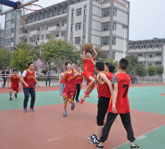 全市中等职业学校篮球赛决赛报道,职校篮球比赛开幕式