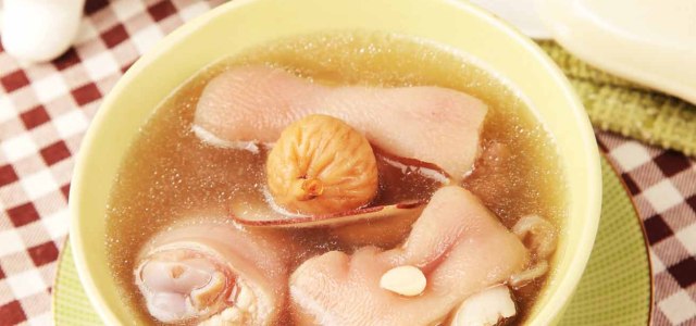 无花果海底椰鸭汤,海底椰萝卜猪脚汤