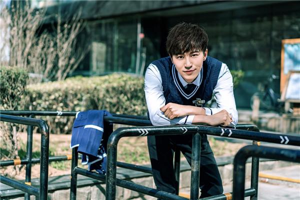 十五年等待候鸟黎璃情敌 (十五年等待候鸟全集)