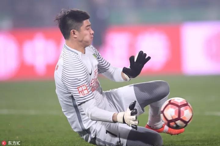 张稀哲2分钟2球国安2-0取首胜,北京中赫国安江苏苏宁比赛视频