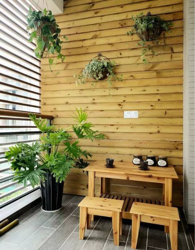 如何把小户型阳台改造成小花园,如何把露天阳台设计成花园