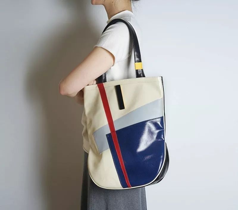 你曾不屑的国产包包，我却愿意用一个2万元GUCCI换！