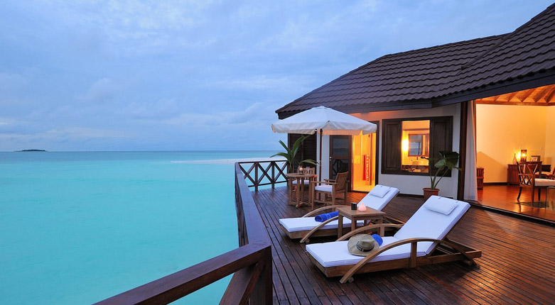 马尔代夫鲁滨逊岛美景,海岛旅游胜地马尔代夫岛