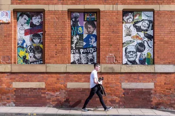 曼彻斯特原声无配乐,曼彻斯特曼联队歌