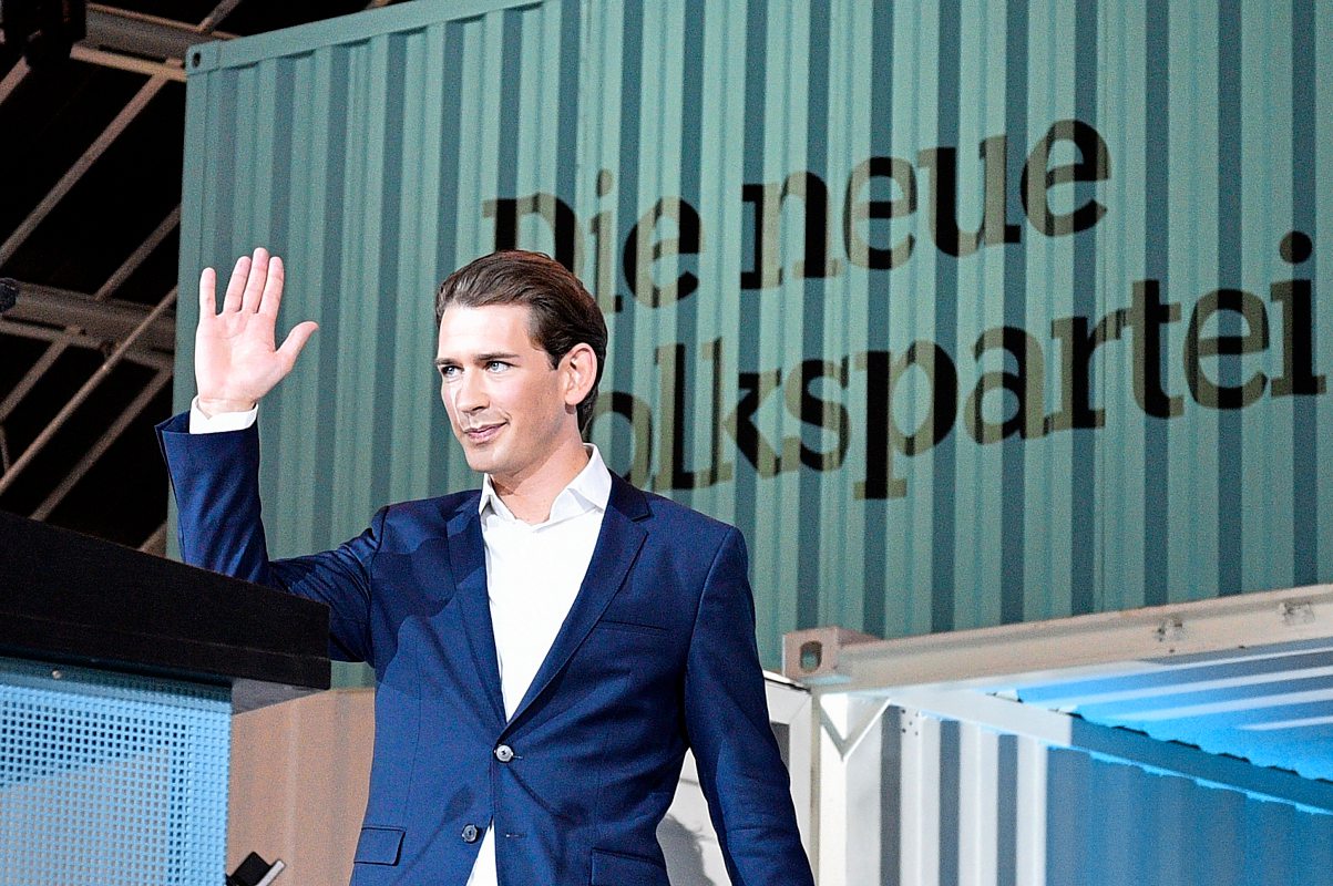 从政8年就当总理，31岁库尔茨如何神速攀到政治巅峰？｜艾问