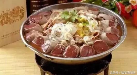 哈尔滨杀猪菜哪家最正宗,哈尔滨香坊菜艺街杀猪菜