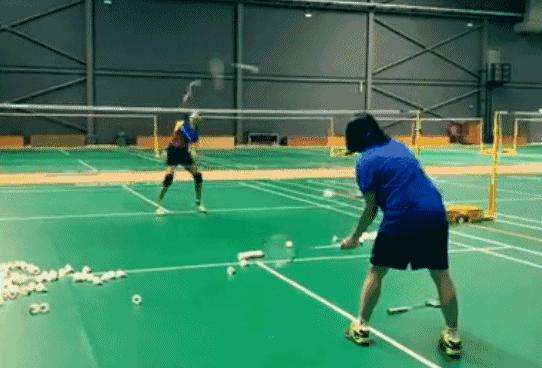 网前封网训练视频,网前封网意识怎么练