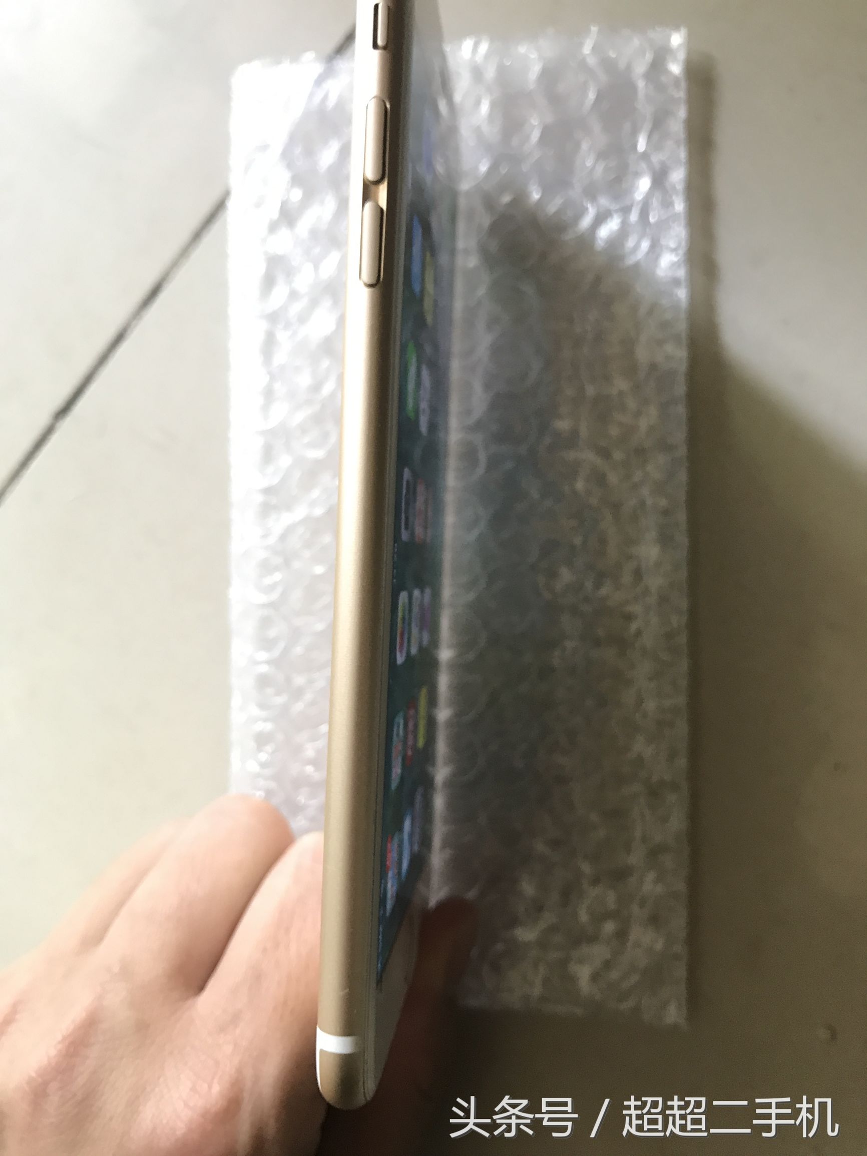 二千多的iPhone6plus和iPhone6S同样64G你会选择哪个