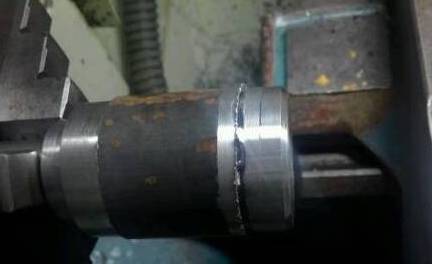 数控机床怎样编程才能出碎铁屑,切内槽刀缠铁屑