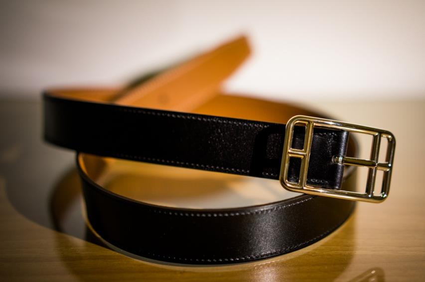 亮面银扣爱马仕腰带,爱马仕平滑扣腰带怎么用图解