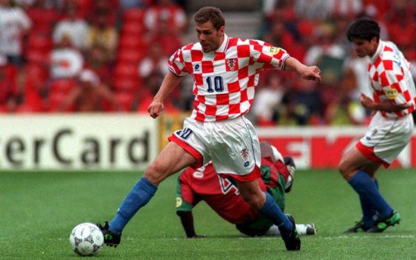 皇贝对巴伦西亚,克罗地亚球队莫德里奇回国庆祝