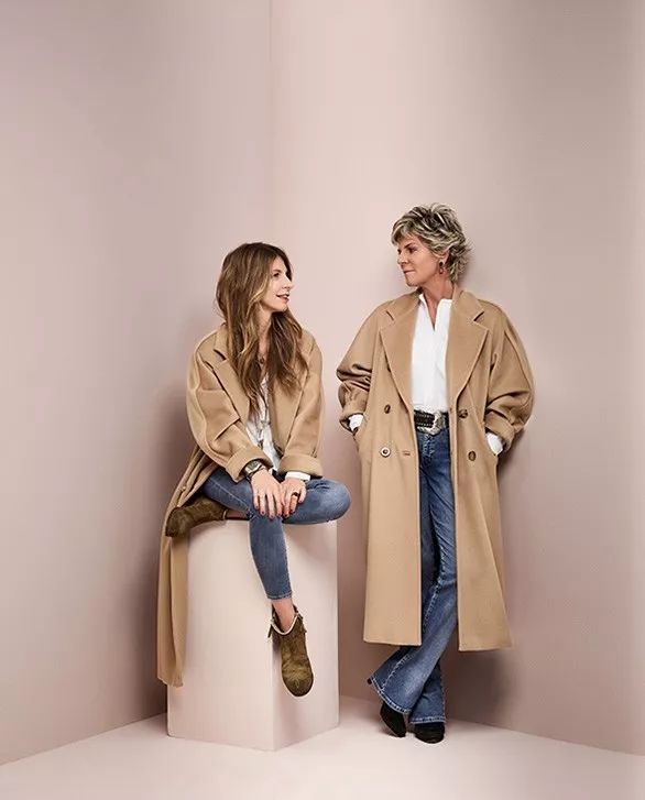 “大衣是女人的第一藏身所”