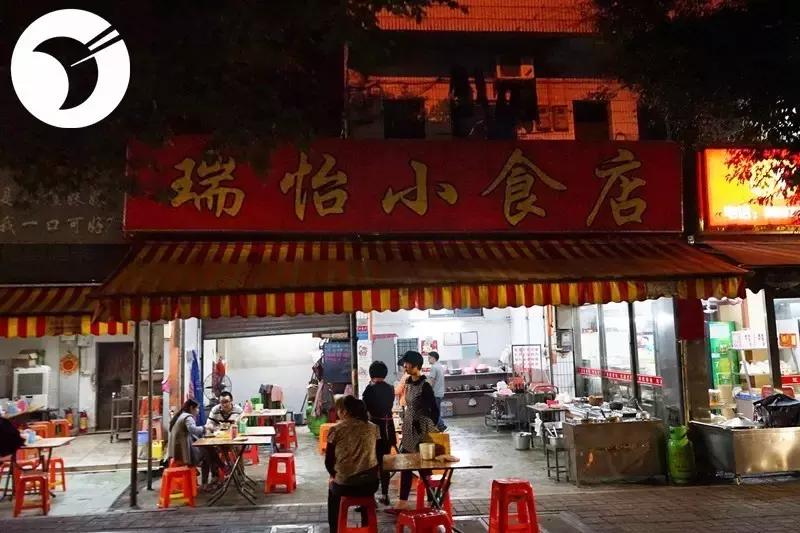 东莞这些糖水铺,越夜越好生意!有的已经开了30多年,你去过吗?