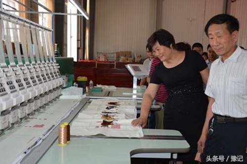 中国轻纺双城记,从绍兴到汝州,2.6万人的返乡回归路