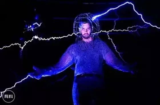 作死魔术,作死的魔术师