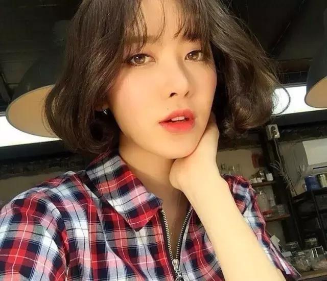 最好看的几款短发,流行又好看的短发推荐