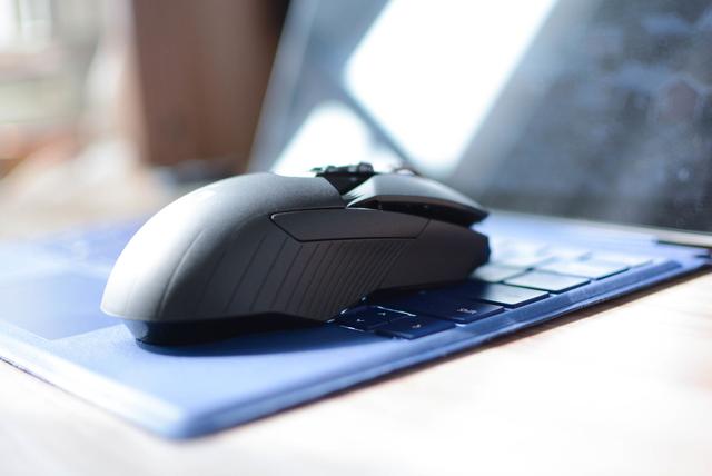 罗技mxanywhere3无线鼠标,罗技无线鼠标推荐游戏专用