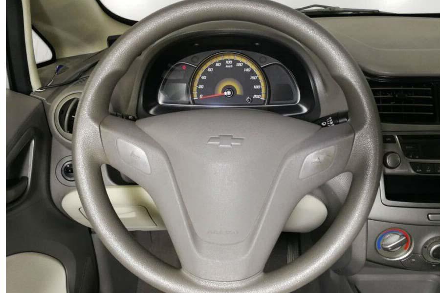 内部空间大、技术先进、油耗还低的这车只要四万？！