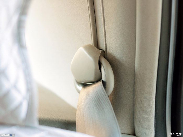 两万块钱能买到几年的高尔夫,两万多块钱买个二手车