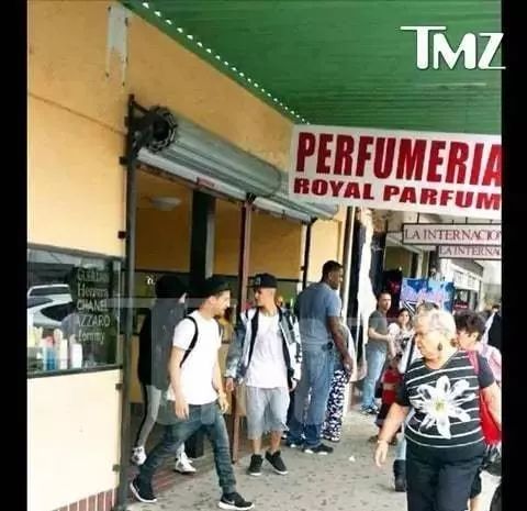 赛琳娜贾斯汀比伯撕破脸,比伯赛琳娜撕破脸