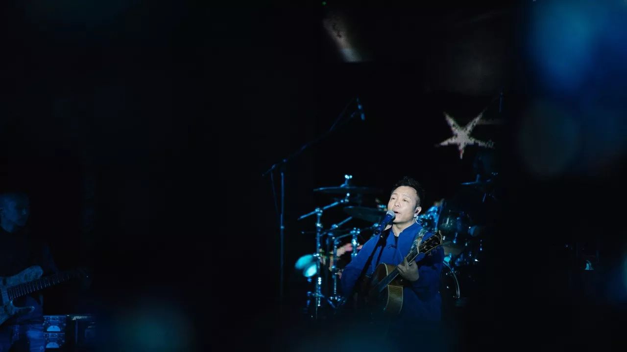 要说万圣节哪家强?这里可是连许巍都被吸引来一起“鬼”混了!